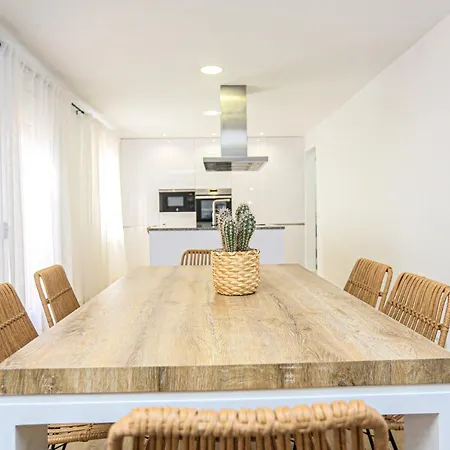 Villa Litoral Costa Dorada - Acacias Only Families *